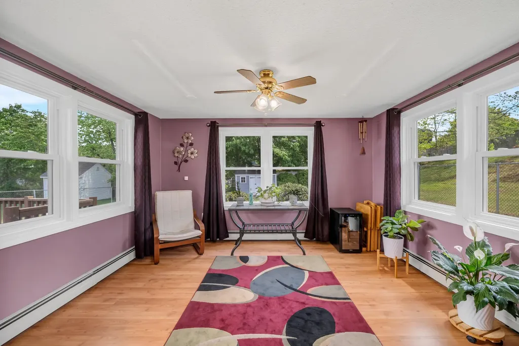 17 Willey Street Rochester NH 03867