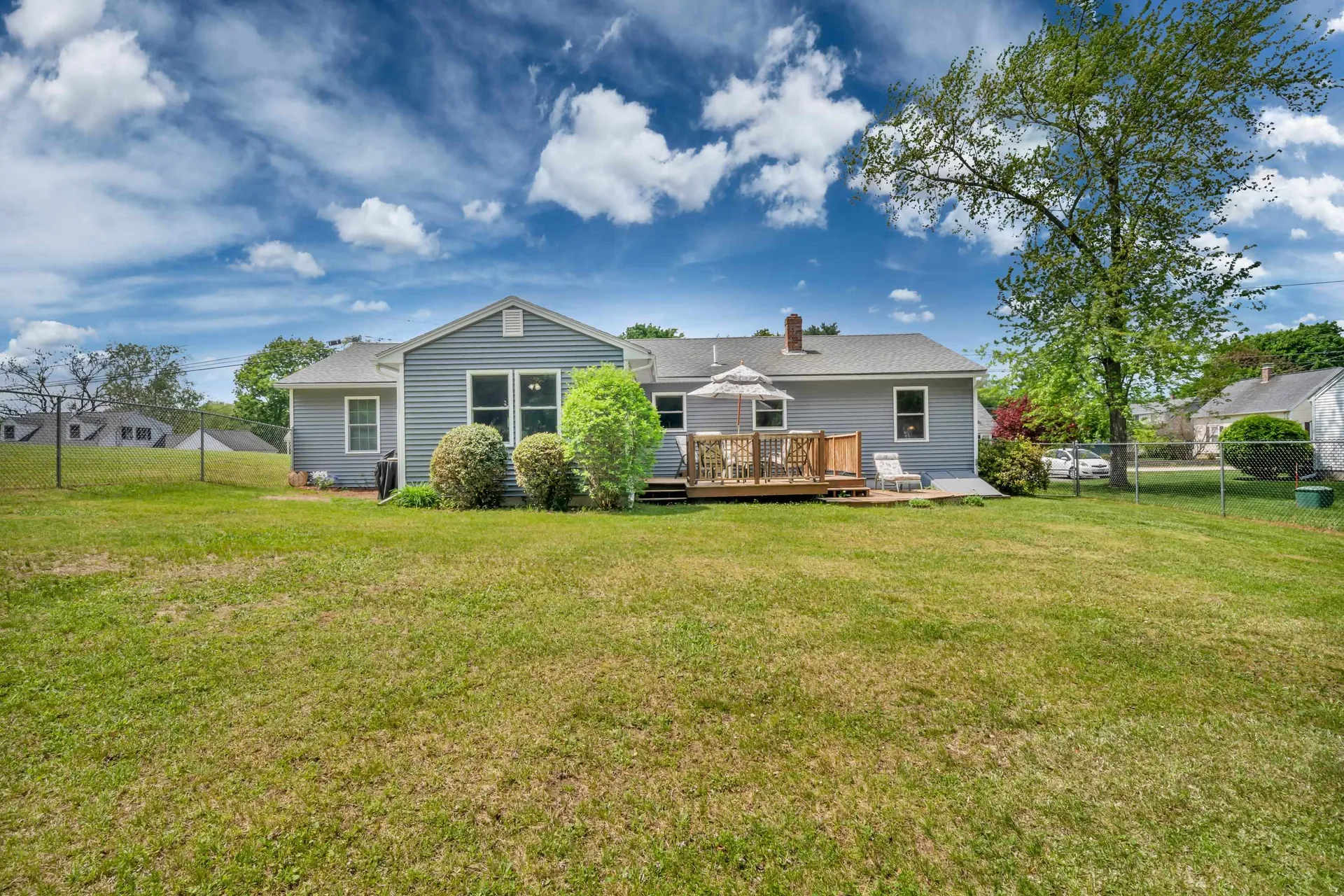 17 Willey Street Rochester NH 03867