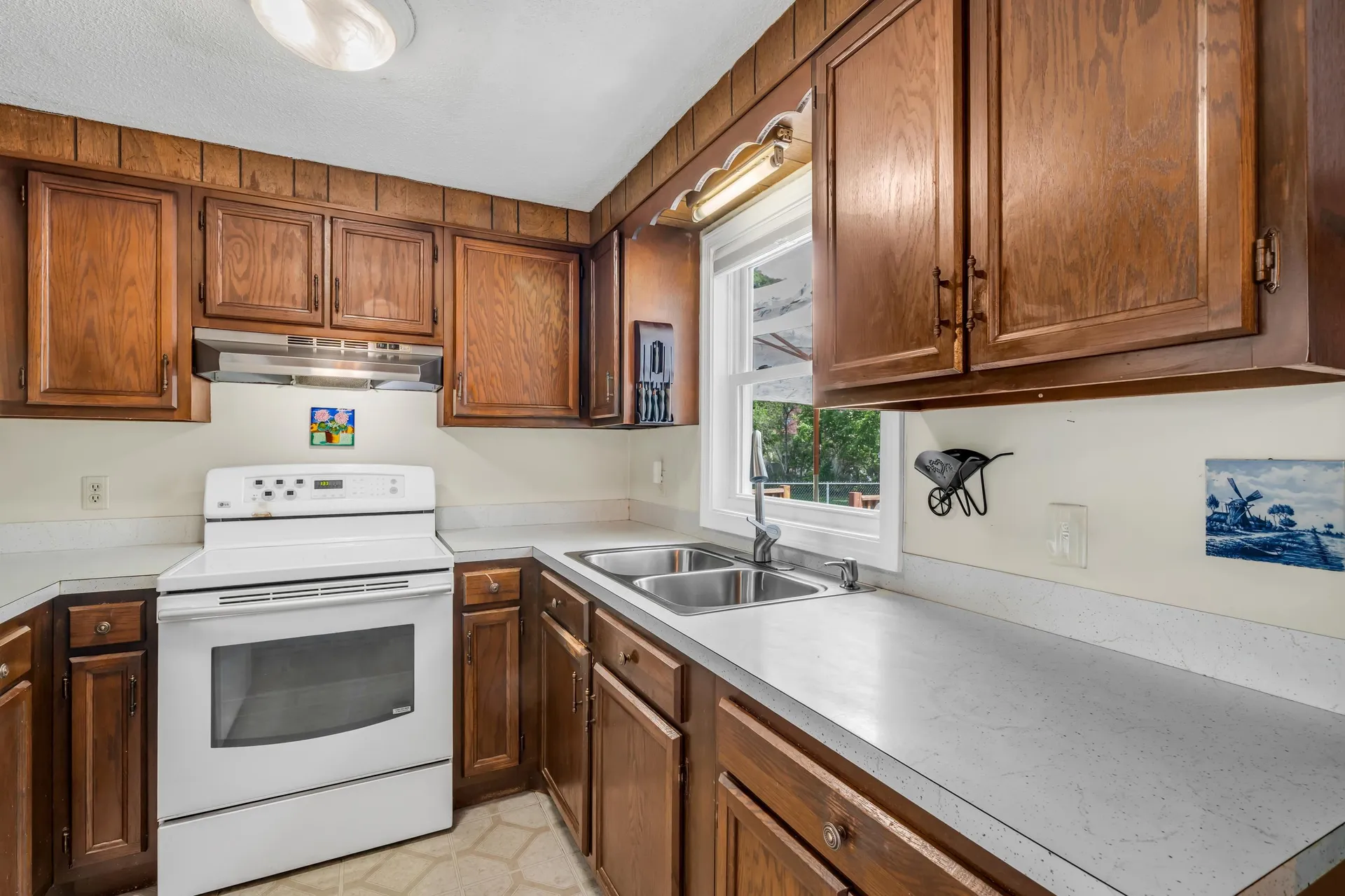 17 Willey Street Rochester NH 03867