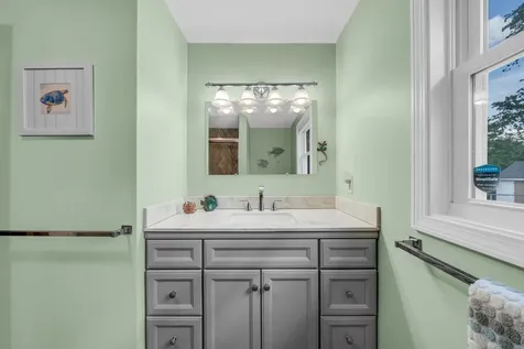 17 Willey Street Rochester NH 03867