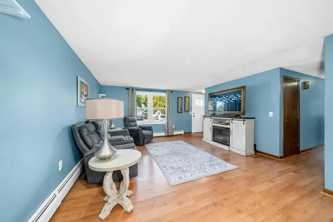 17 Willey Street Rochester NH 03867