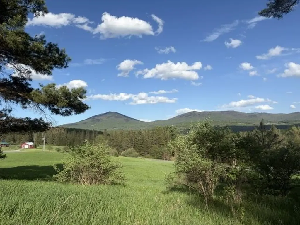 1465 Darling Hill Road Lyndon VT 05851