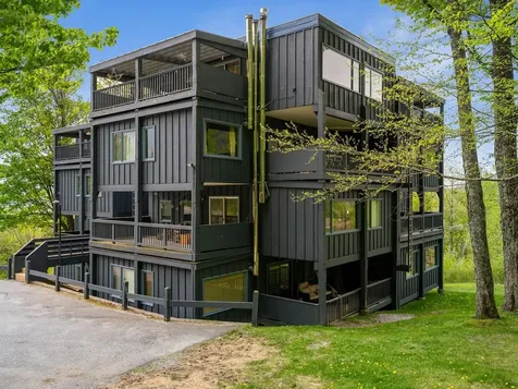 25 Trailside Drive Warren VT 05674