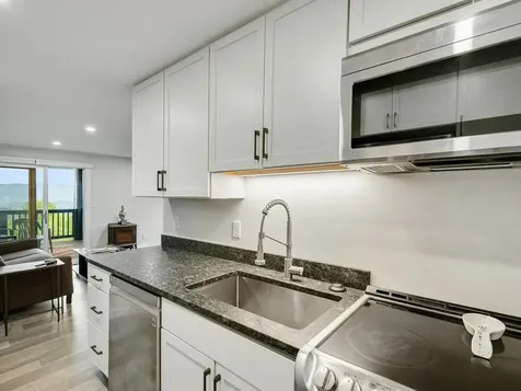 25 Trailside Drive Warren VT 05674