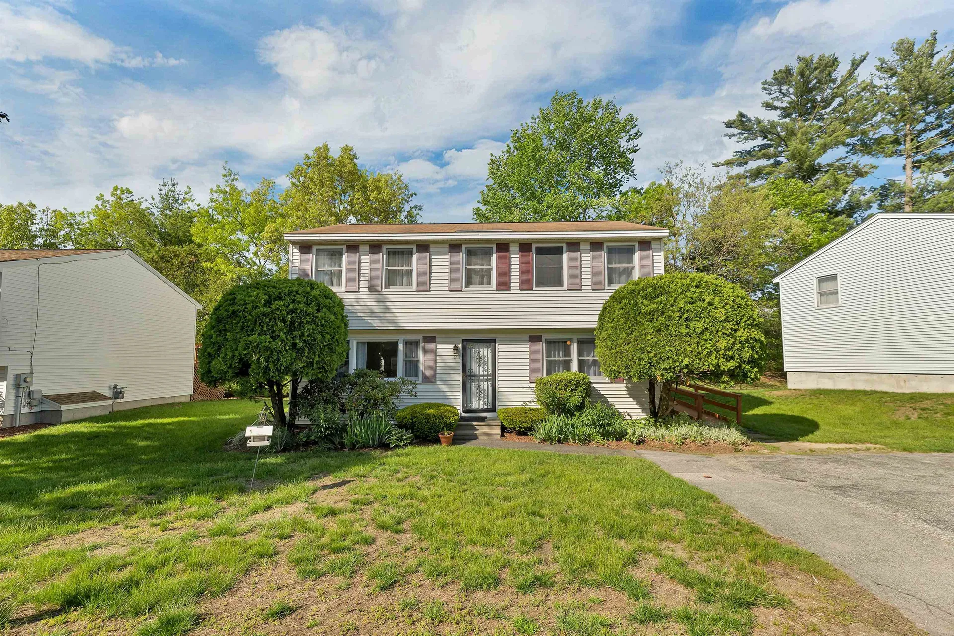 9 Mahogany Drive Nashua NH 03062