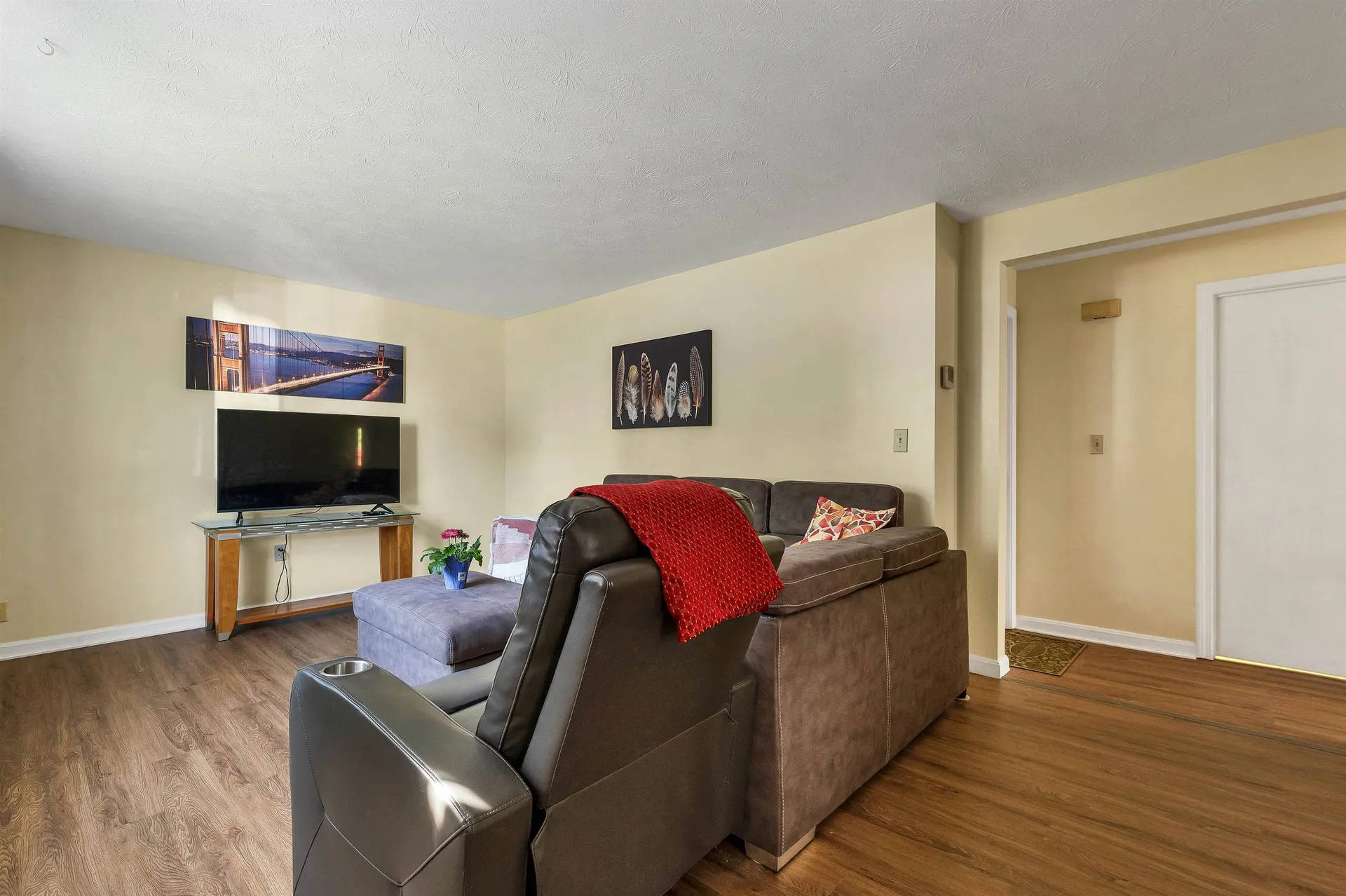 9 Mahogany Drive Nashua NH 03062