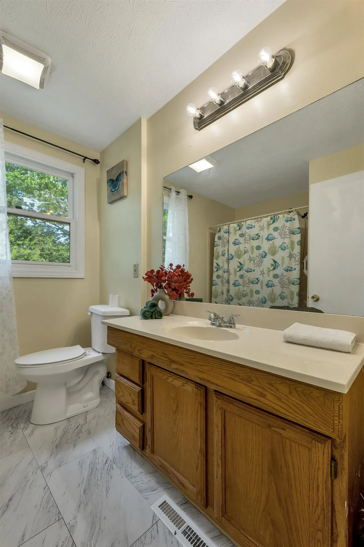 9 Mahogany Drive Nashua NH 03062
