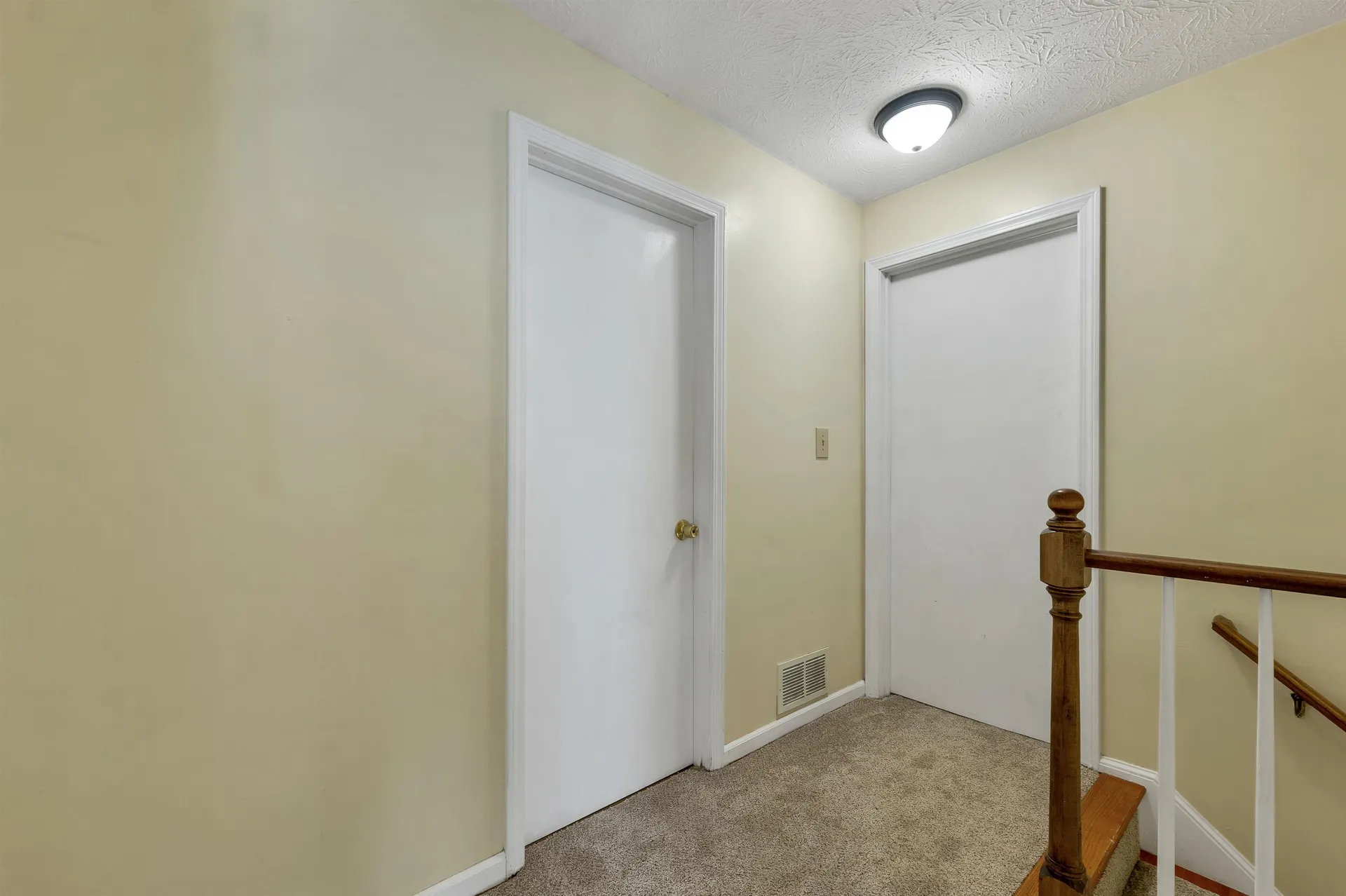 9 Mahogany Drive Nashua NH 03062