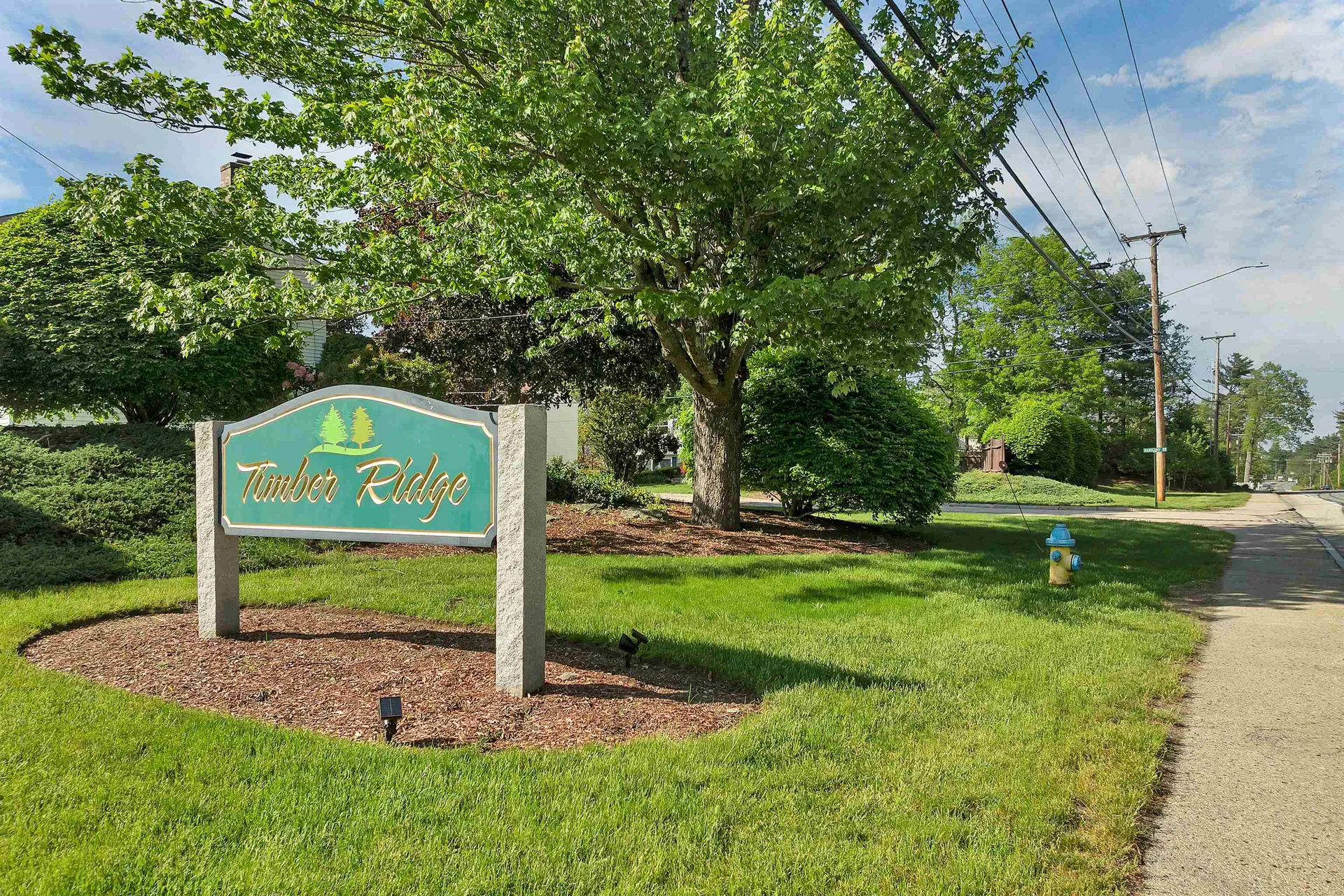9 Mahogany Drive Nashua NH 03062