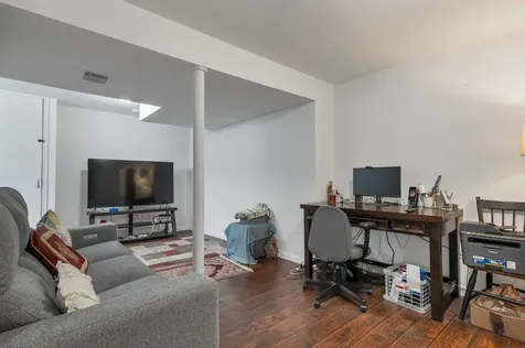 9 Mahogany Drive Nashua NH 03062
