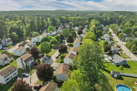 9 Mahogany Drive Nashua NH 03062