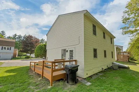 9 Mahogany Drive Nashua NH 03062