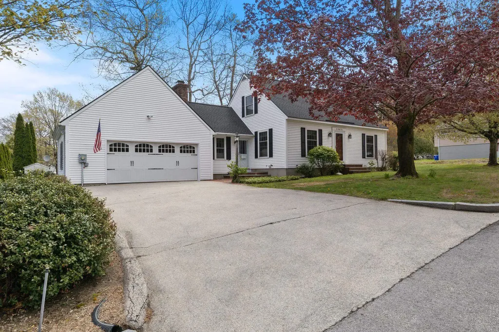 633 Fairfield Street Manchester NH 03104
