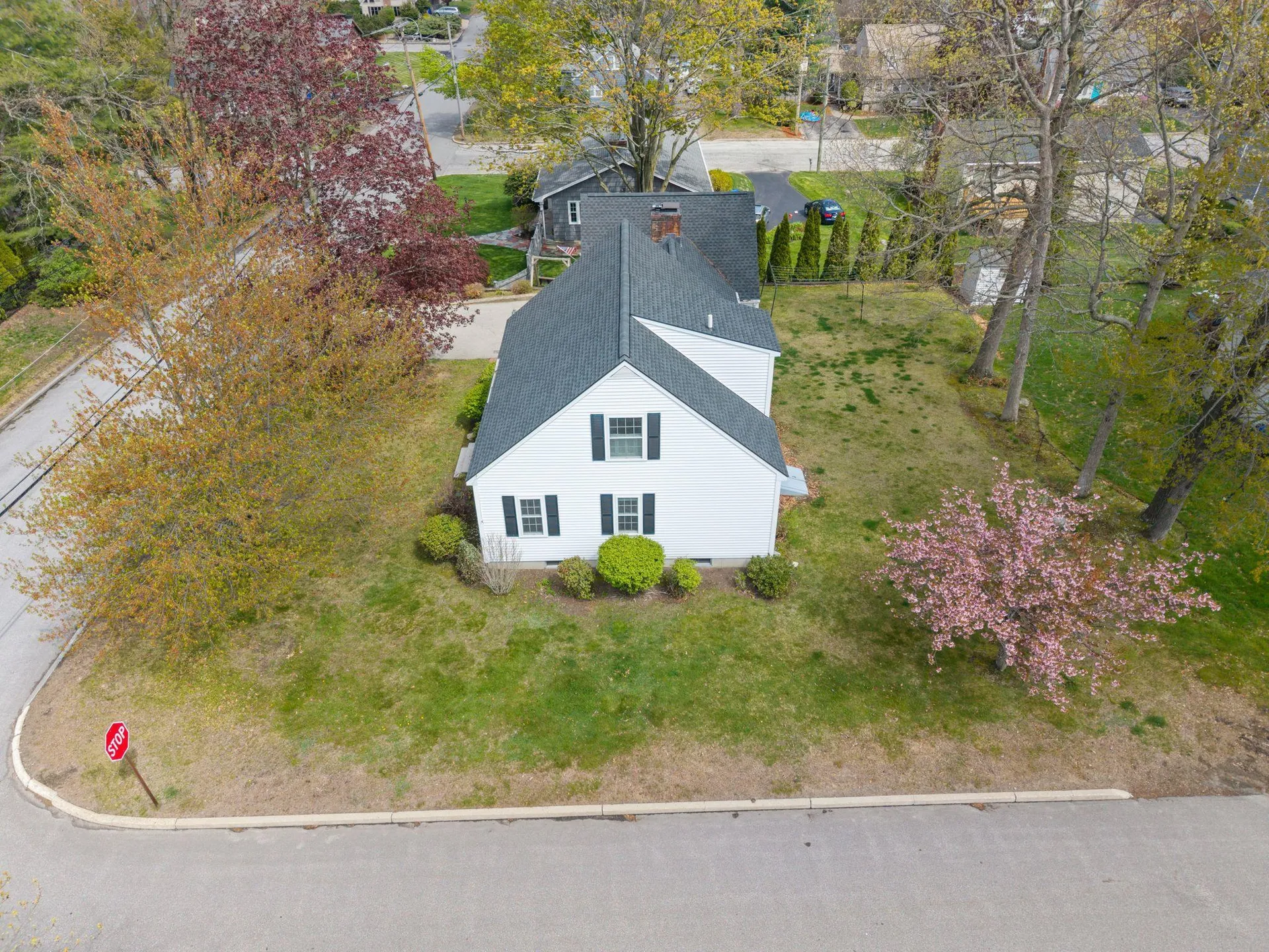 633 Fairfield Street Manchester NH 03104