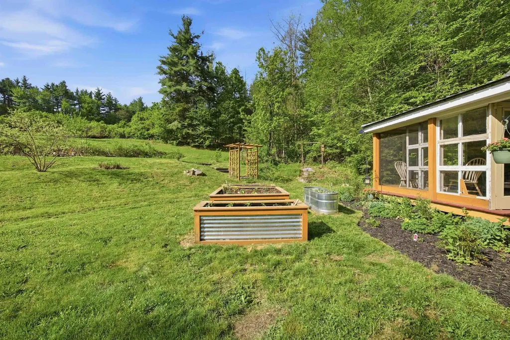 39 Town Farm Road Wilton NH 03086