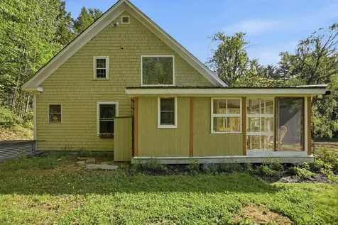 39 Town Farm Road Wilton NH 03086