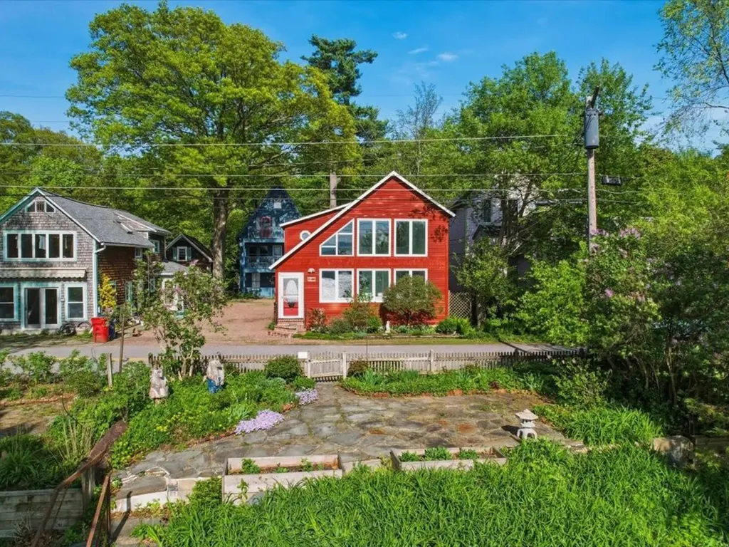 80 Central Avenue South Burlington VT 05403