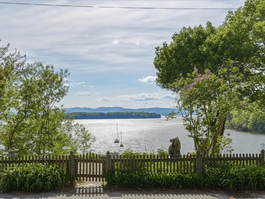 80 Central Avenue South Burlington VT 05403