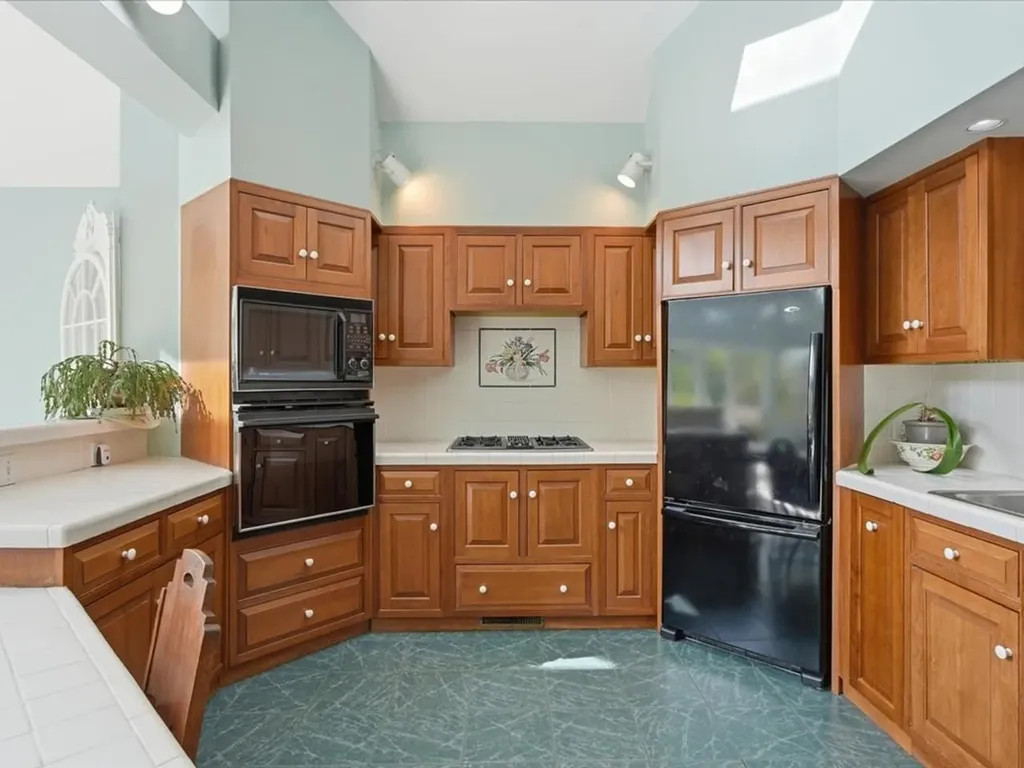 80 Central Avenue South Burlington VT 05403