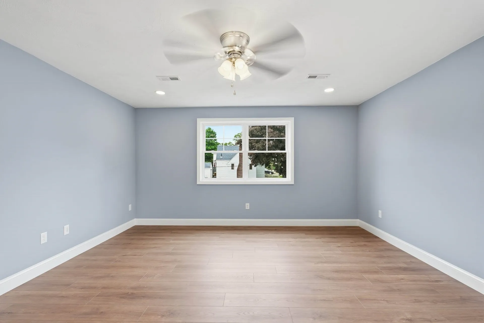 7 Buker Street Nashua NH 03064