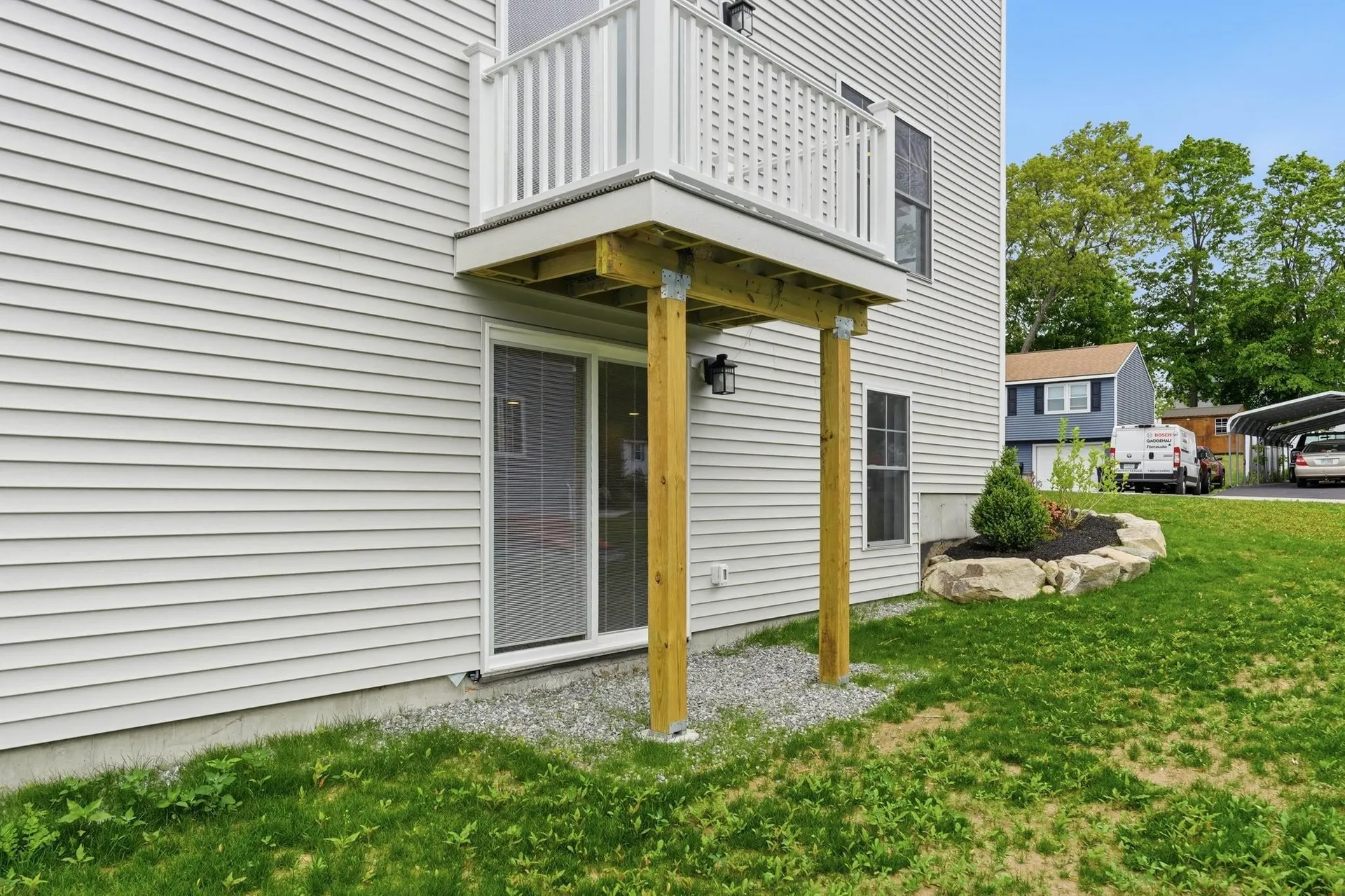 7 Buker Street Nashua NH 03064