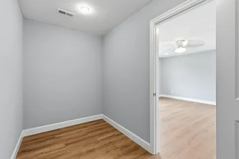 7 Buker Street Nashua NH 03064
