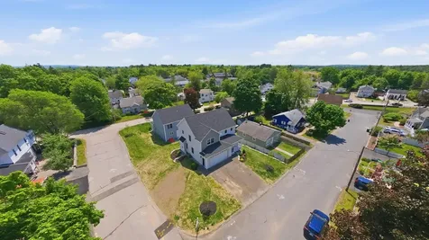 7 Buker Street Nashua NH 03064