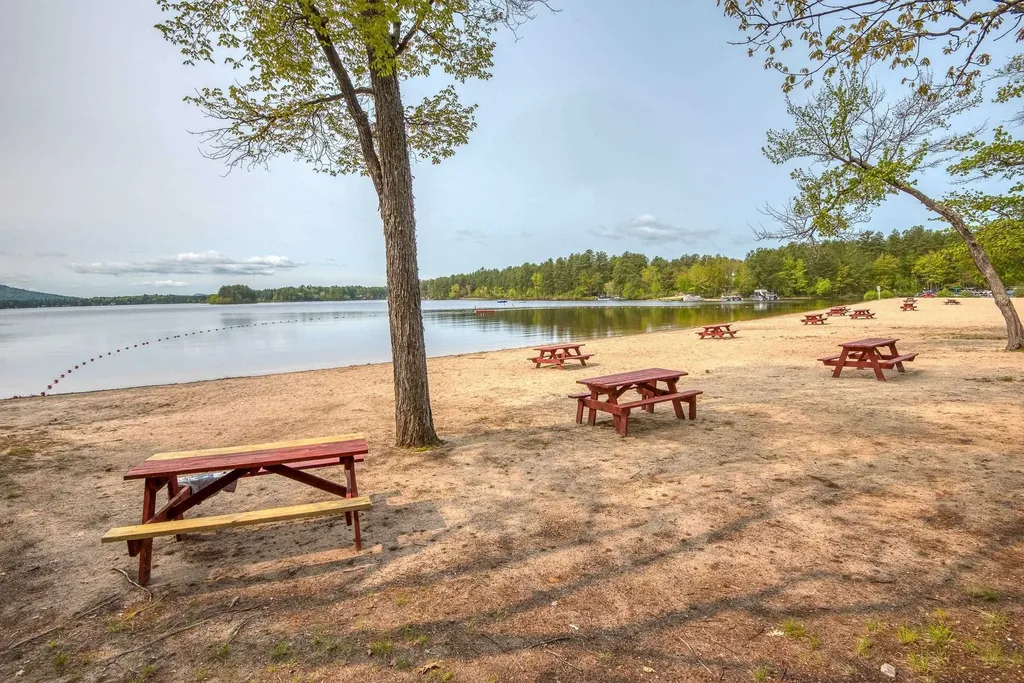 119 Independence Drive Freedom NH 03836