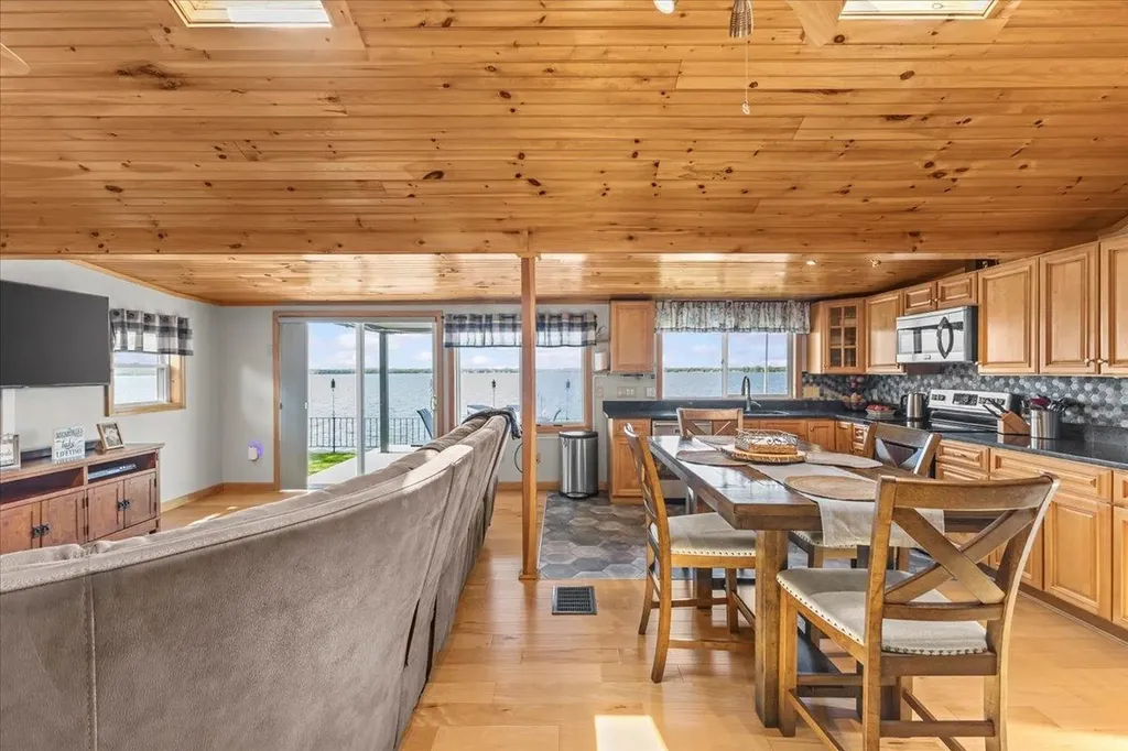 230 Lakewood Drive Swanton VT 05488
