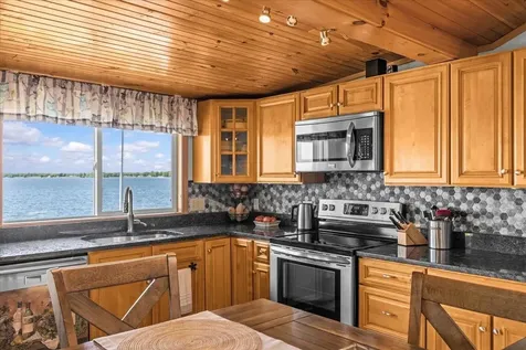 230 Lakewood Drive Swanton VT 05488