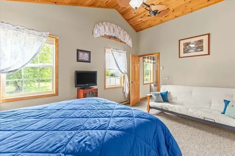 230 Lakewood Drive Swanton VT 05488