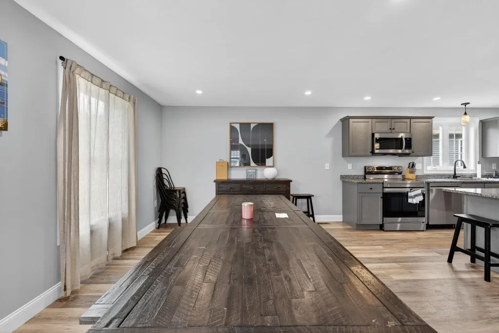 29 Skyview Lane Laconia NH 03246