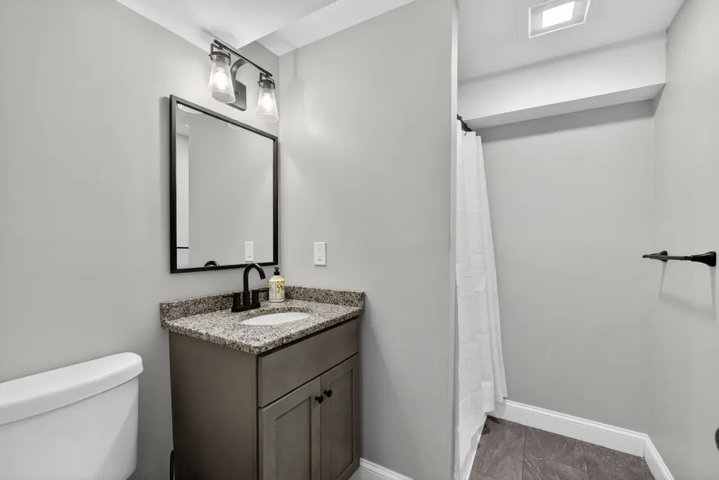 29 Skyview Lane Laconia NH 03246