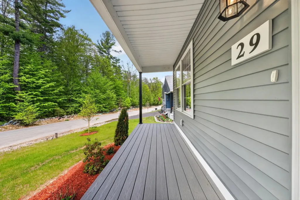 29 Skyview Lane Laconia NH 03246