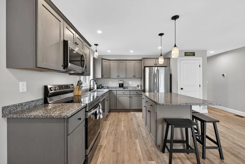 29 Skyview Lane Laconia NH 03246