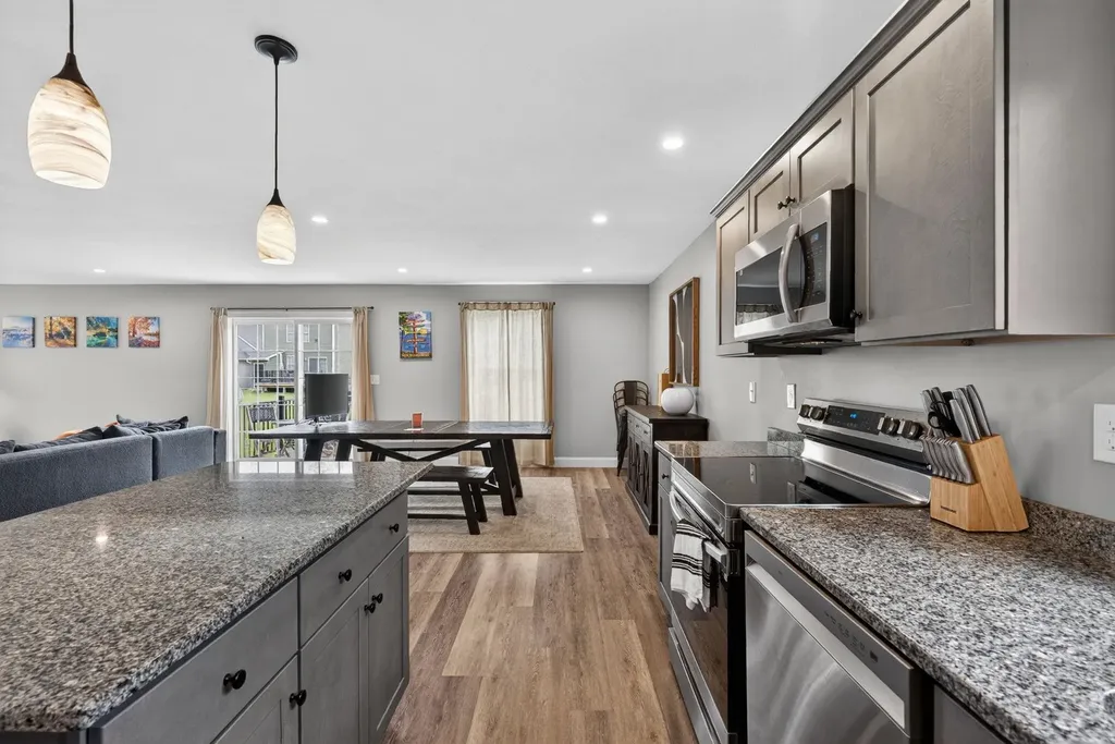 29 Skyview Lane Laconia NH 03246