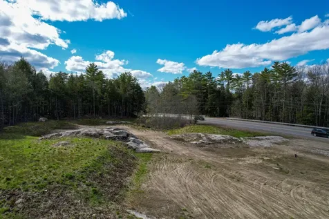 571 Nh Route 104 New Hampton NH 03256