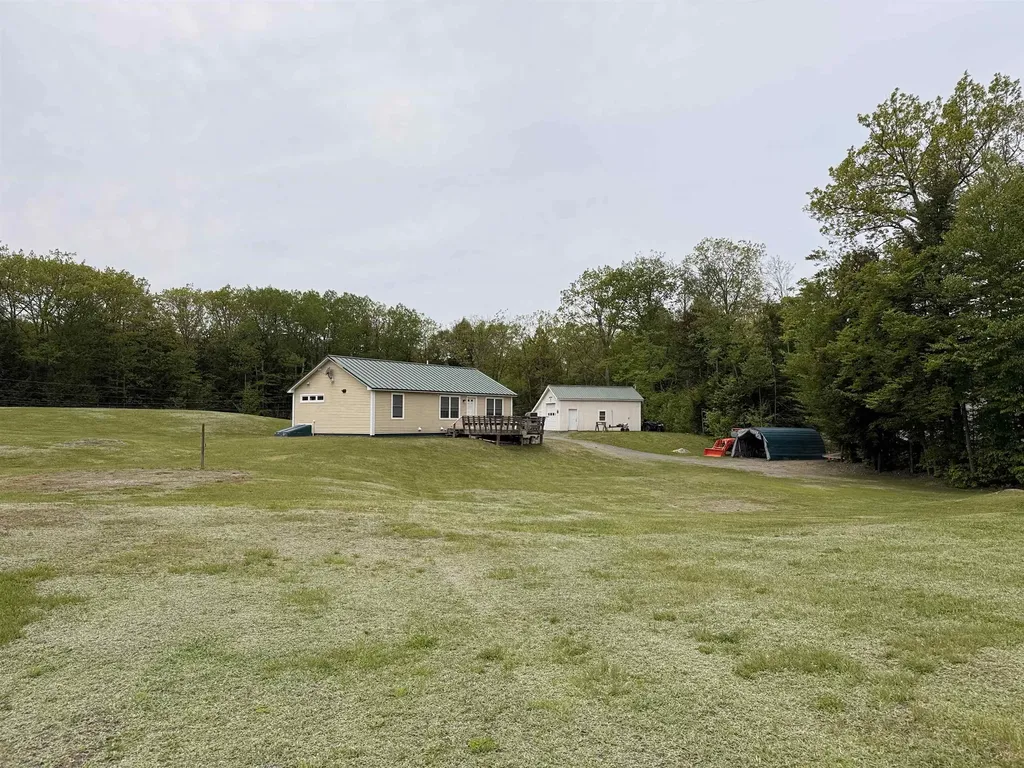 469 Meany Road Charlestown NH 03603