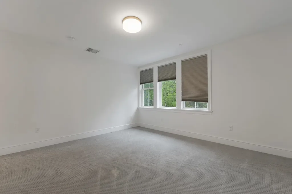 7 Willey Creek Road Exeter NH 03833