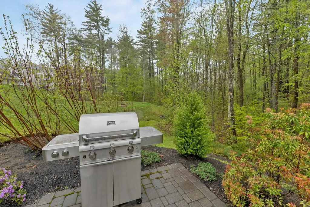 7 Willey Creek Road Exeter NH 03833