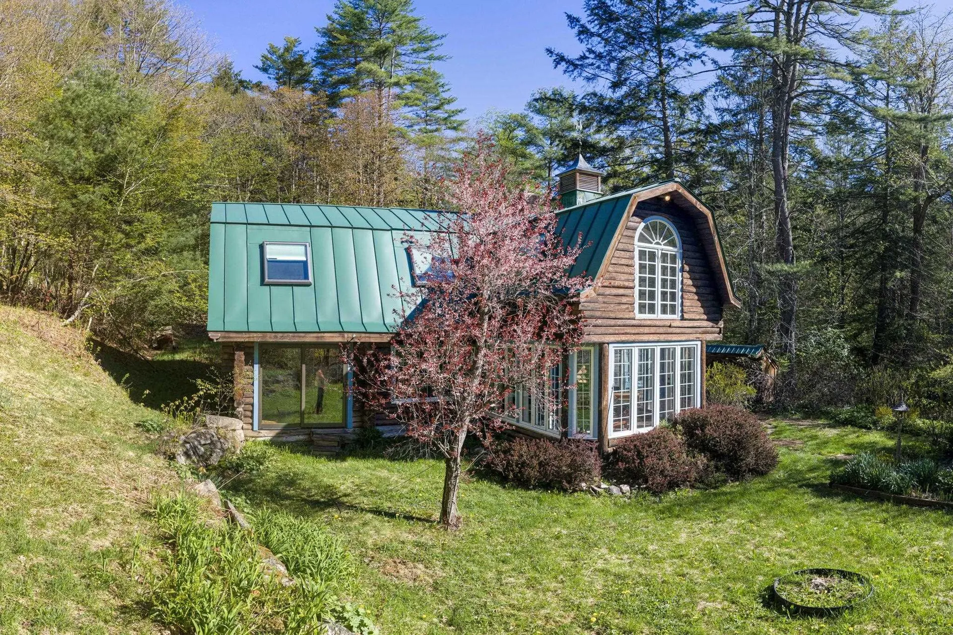 1905 Turkey Mountain Road Jamaica VT 05343