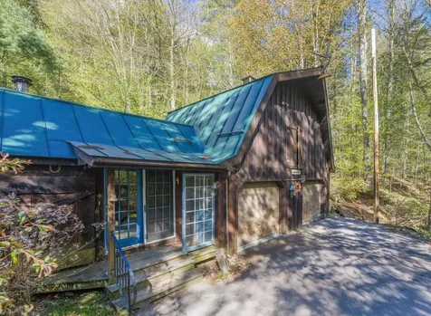 1905 Turkey Mountain Road Jamaica VT 05343