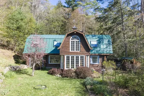 1905 Turkey Mountain Road Jamaica VT 05343