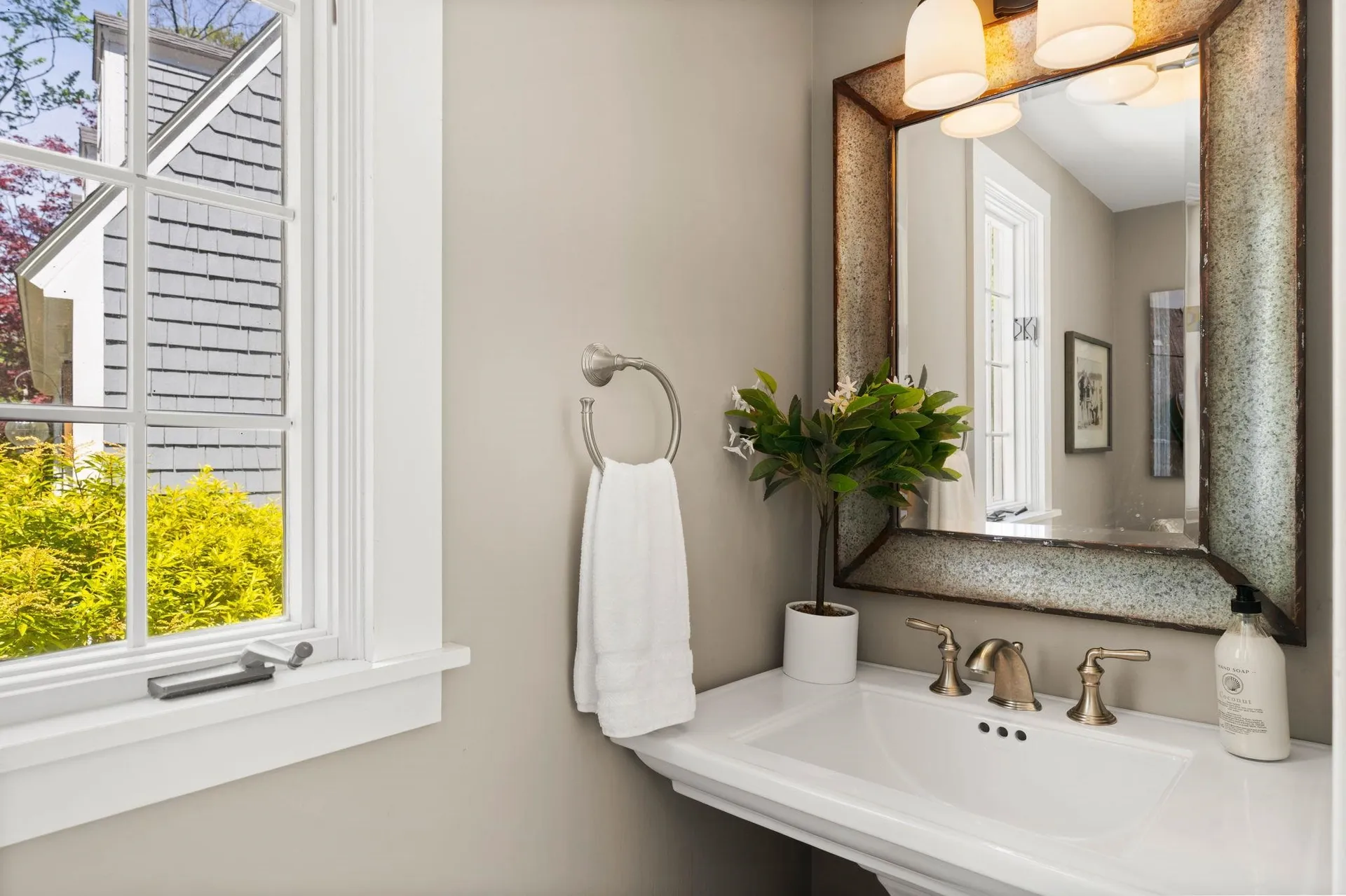 213 Joppa Hill Road Bedford NH 03110