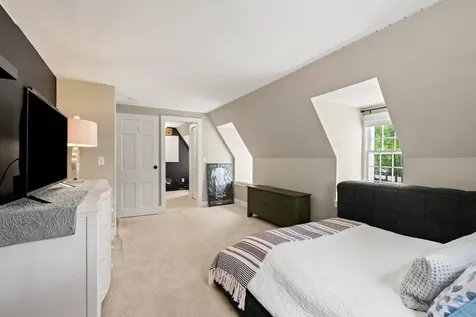 213 Joppa Hill Road Bedford NH 03110