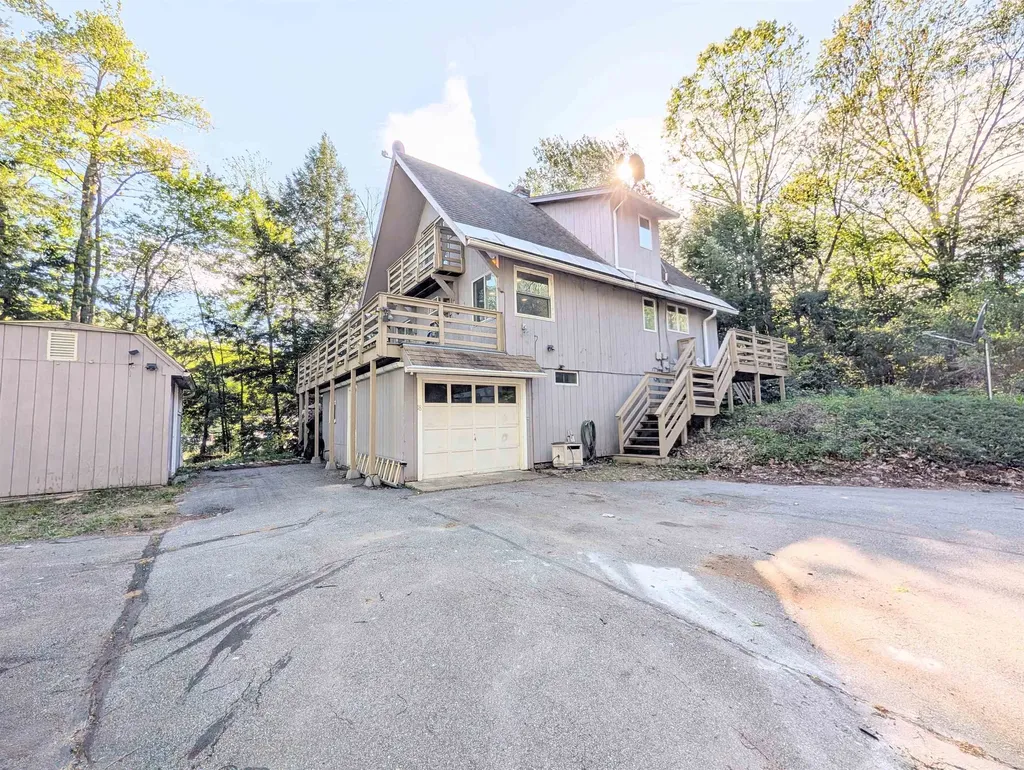 18 Marina Way Rindge NH 03461