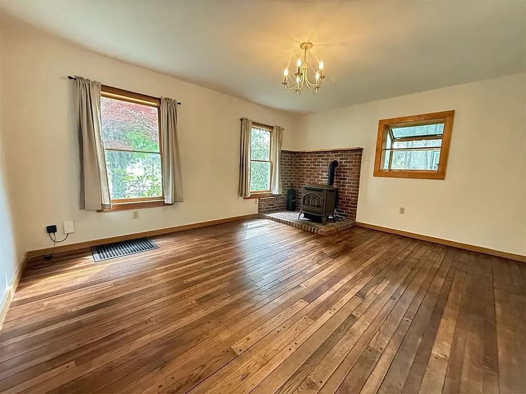 482 Clarendon Avenue West Rutland VT 05777