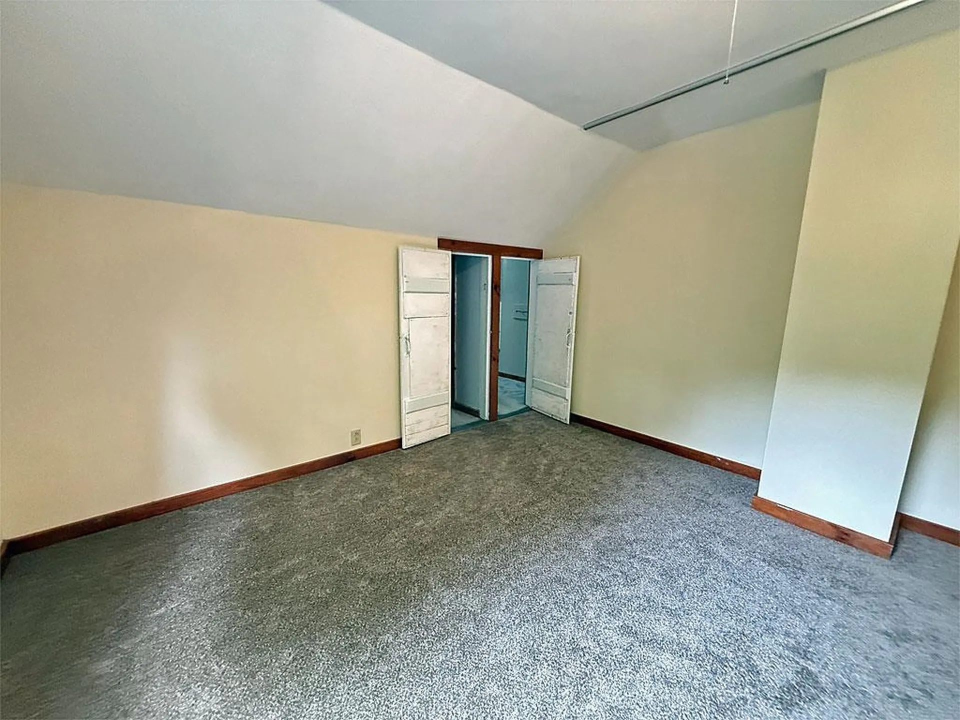 482 Clarendon Avenue West Rutland VT 05777