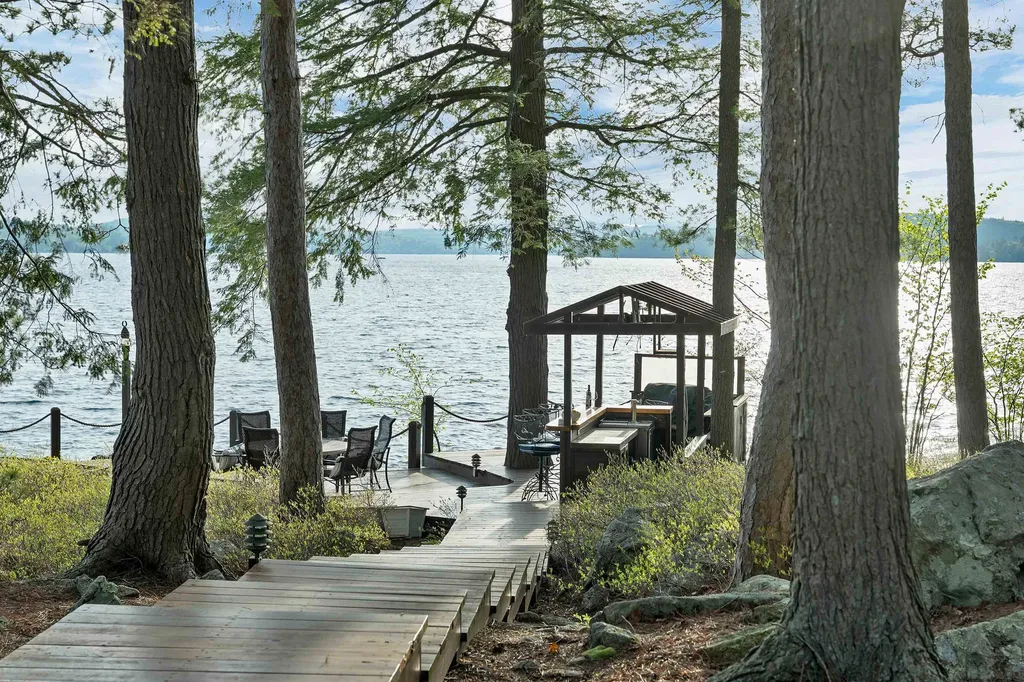 38 Mark Island Gilford NH 03249