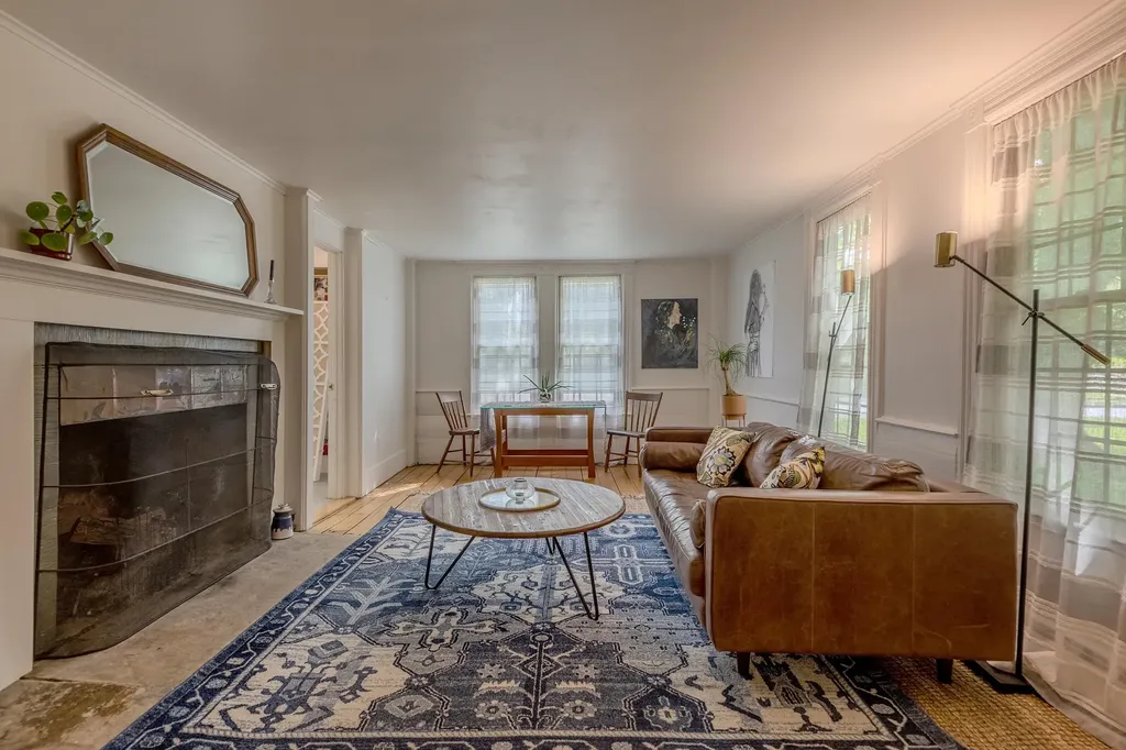 2677 30 Route Dorset VT 05251